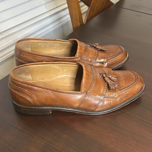 Vintage Bostonian Florentine Leather
Fringe Tasseled Moc Toe Loafers Italy - Picture 6 of 17